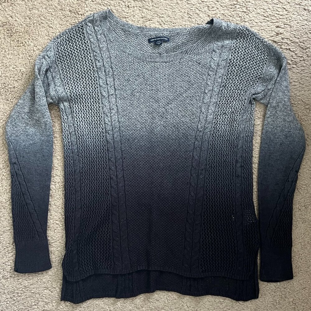 American Eagle Ombre Grey Knit Sweater Pullover Size S